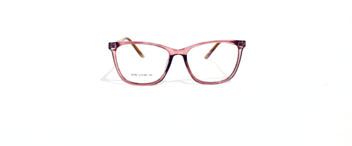 Armazón para lentes inyectado realizado en poliamida, con bisagras en acero inoxidable y patillas resistentes. Los armazones para lentes vienen con estuche.